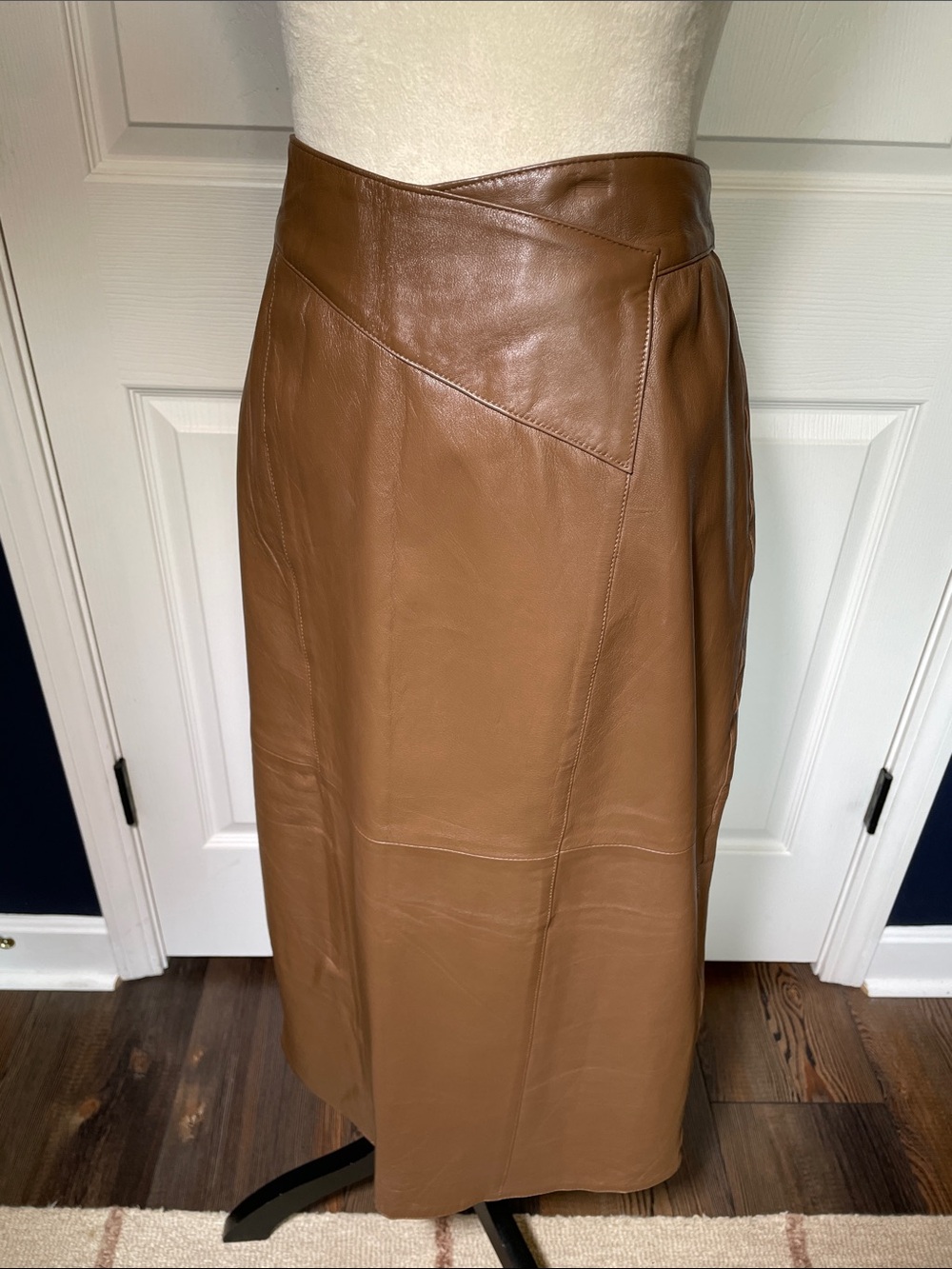 Vintage Suzelle Leather Midi Straight Skirt High Rise Back Zip Size 10